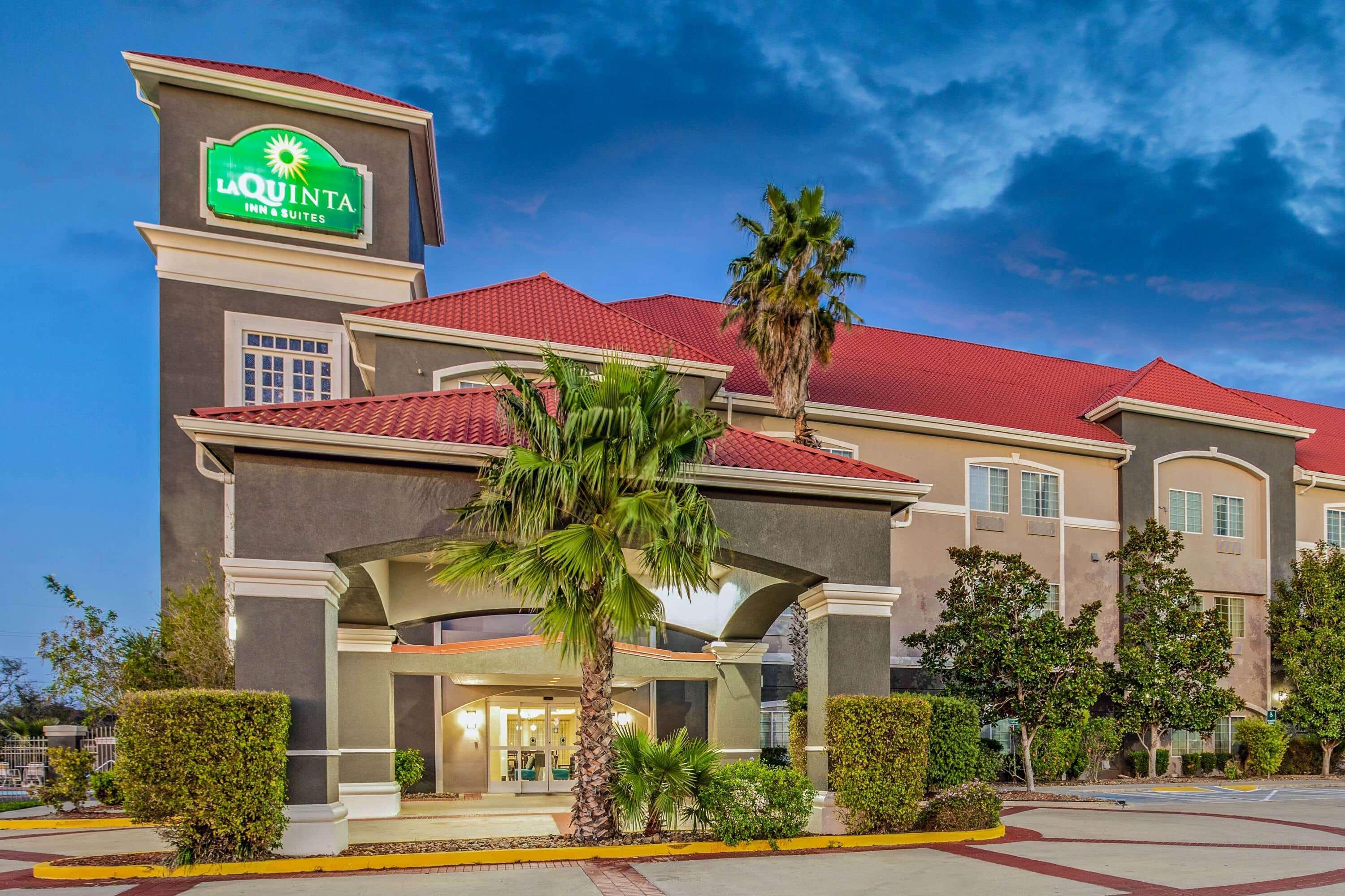 La Quinta By Wyndham Corpus Christi Northwest Hotel Exterior photo